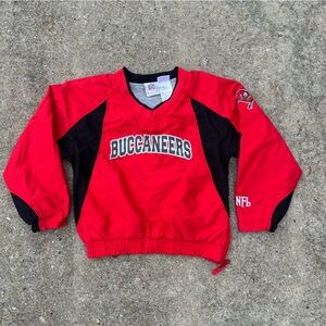 vintage NFL Tampa Bay Buccaneers Kids size 6-7 jacket.